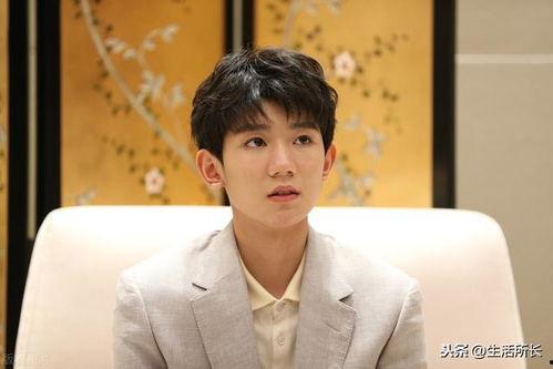 王源吃瓜娱乐,揭秘明星幕后趣事